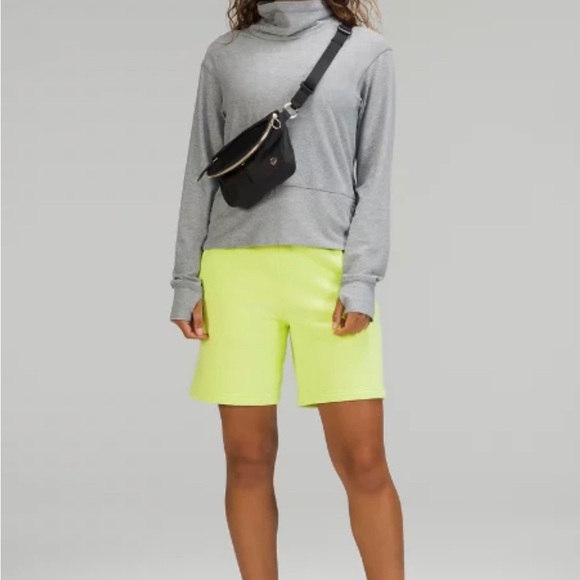 Lululemon All Night Festival 2L Micro Bag NWT😎Holiday Special - Picture 8 of 10